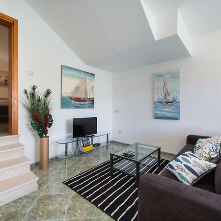 Apartments 7+ Blace Ngoại thất bức ảnh