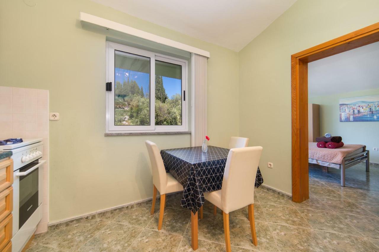 Apartments 7+ Blace Ngoại thất bức ảnh
