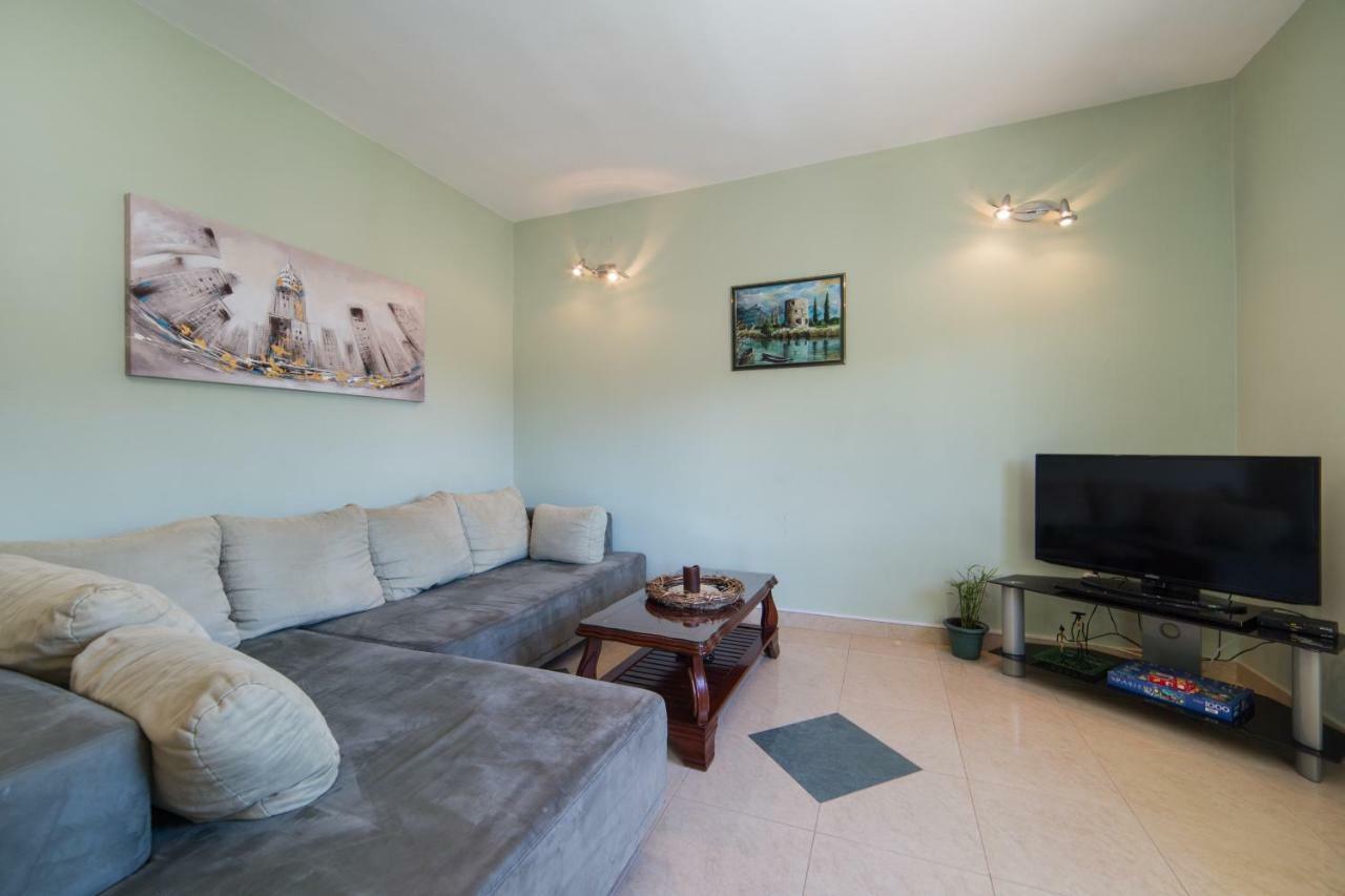 Apartments 7+ Blace Ngoại thất bức ảnh