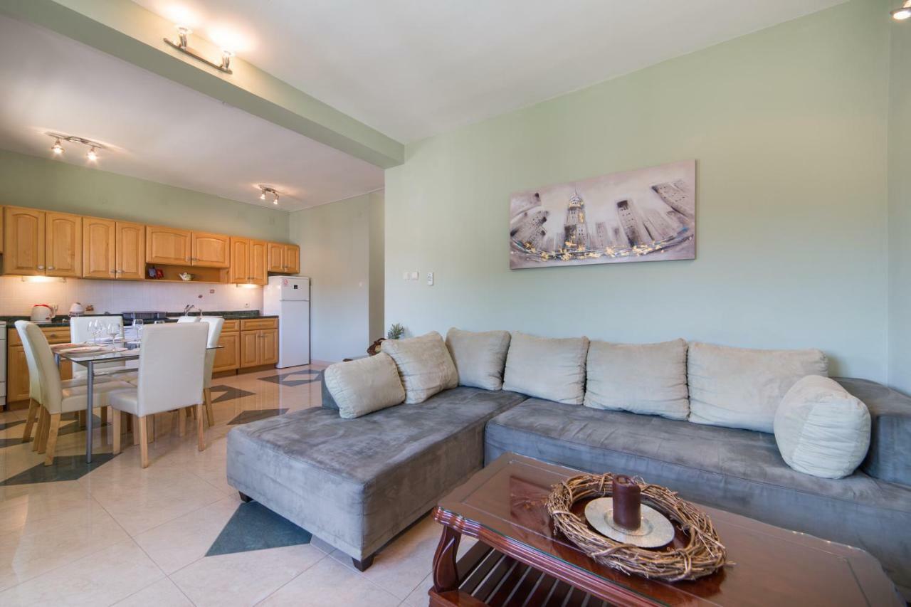 Apartments 7+ Blace Ngoại thất bức ảnh